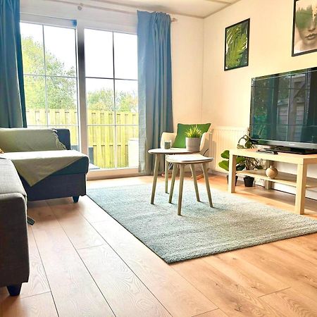 Wellness Bungalow With Jacuzzi &Sauna&Private Garden Near Amsterdam Vijfhuizen Esterno foto